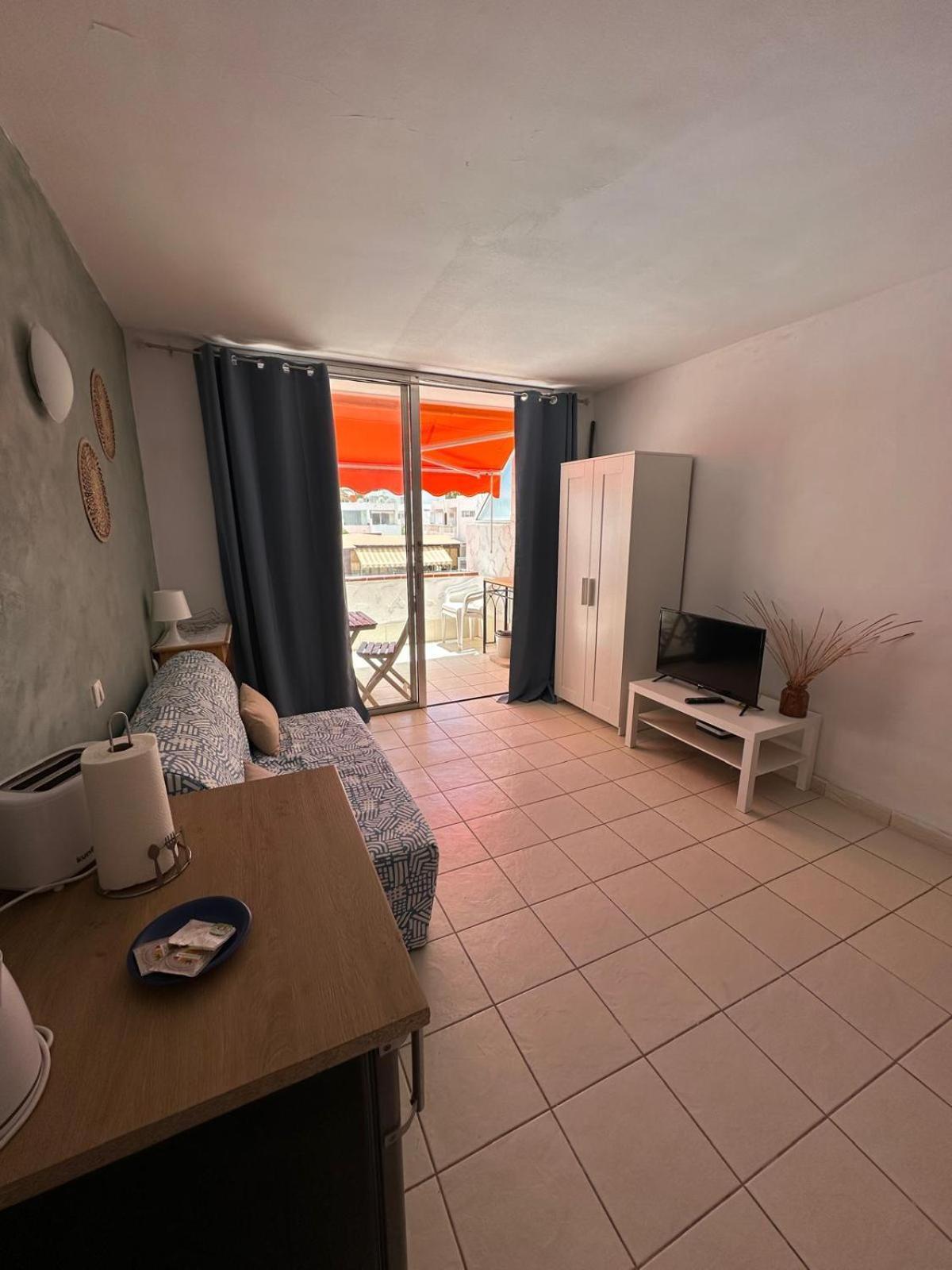 Flat Con Piscina In Costa Del Silencio - 5 Minuti Dal Mare Lejlighed Arona  Eksteriør billede